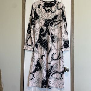 Miss Elaine Nightgown Sz M Paisley Brushed Knit Soft Long Sleeve Pink Black